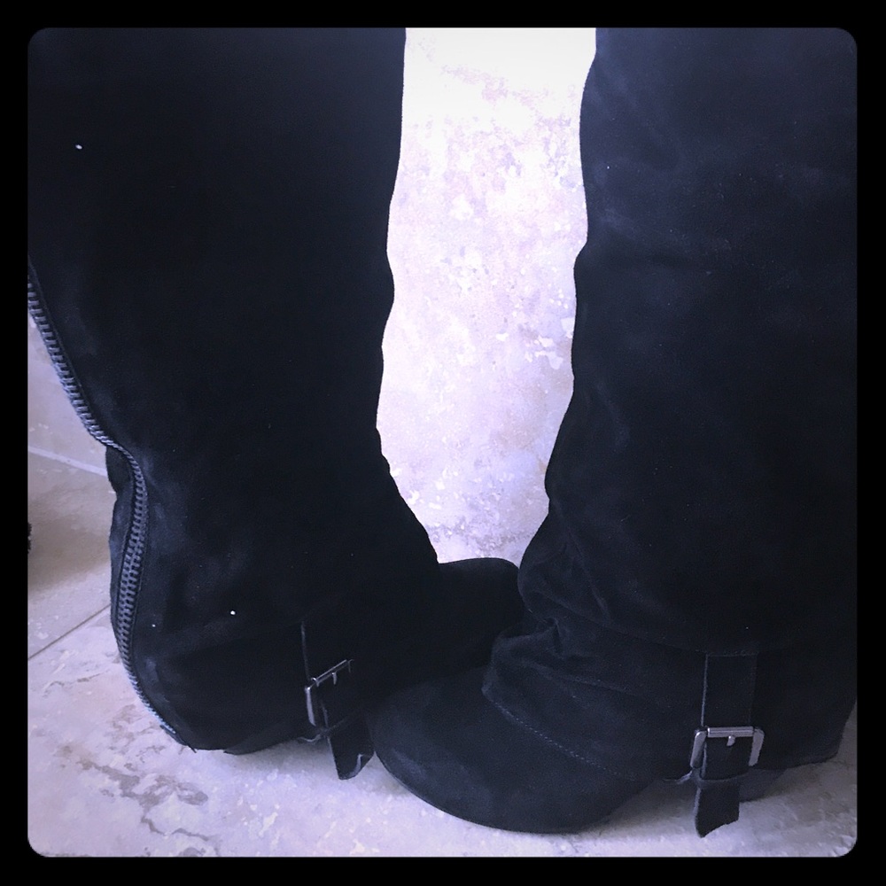 Naughty monkey boots